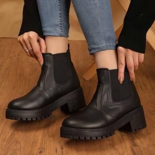 Buy Black Leather Boots For Woman. in Egypt