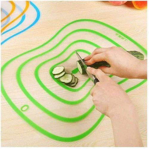product_image_name-Generic-Creative Round Cutting Board Kitchen Cutting Board Plastic Transparent Non-Slip Cutting Board Perfect for Cutting Fruits Large Size 15.74 x 11.81 Inch (4 Pack)-4