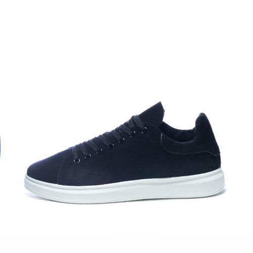 اشتري Desert Basic Lace-up Chamois Black Sneakers For Men في مصر