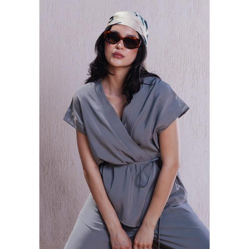 Clue Wrap-Style Vest