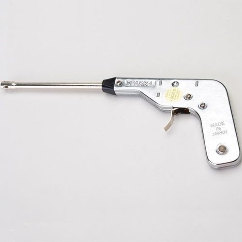 Electronic gas igniter store
