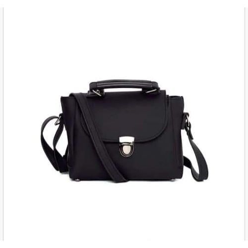 اشتري Elegant Leather Crossbody Bag - Black في مصر
