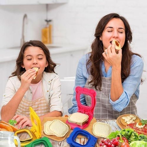 product_image_name-Generic-2 in 1 Sandwich Cutter and Sandwich Sealer, Sandwich and Toast Cutter for School, Picnics, Holidays and Camping, Kitchen Tools and Cookie and Sandwich Cutter (Light Purple)-4