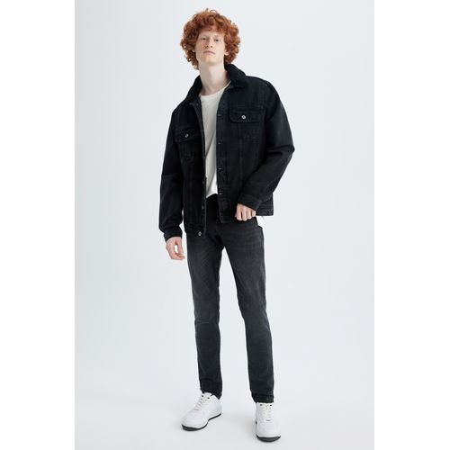 Mens Slim Fit Denim Jacket With Ripped Holes, Pockets, And Casual Style  Autumn Outerwear & Streetwear Jeans Coat For Men In Plus Size From Sogga,  $21.67 | DHgate.Com