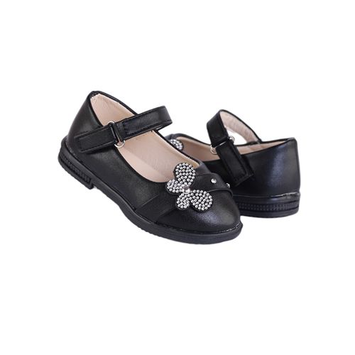 اشتري Toobaco Girls Casual Leather Shoes في مصر