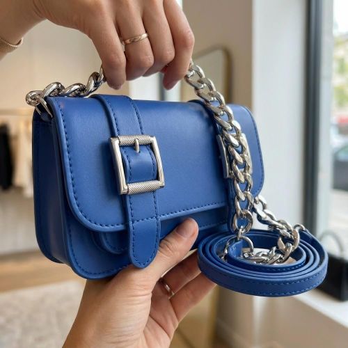 product_image_name-Generic-Elegant Classic Small Women's Shoulder Bag in Faux Leather with Modern Silver Buckle and Adjustable Strap, Perfect for Everyday Occasions-3