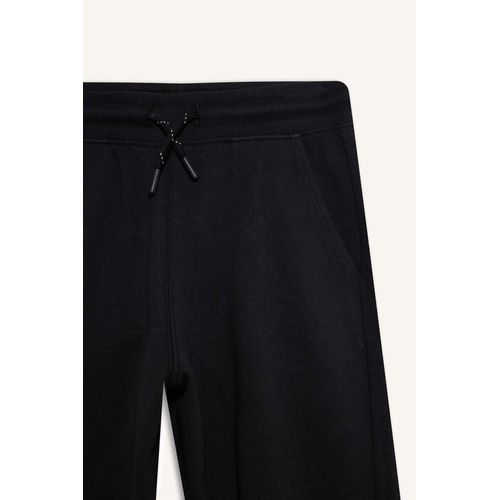 product_image_name-Defacto-شورت اولادي قماش خفيف قصة عادية-8