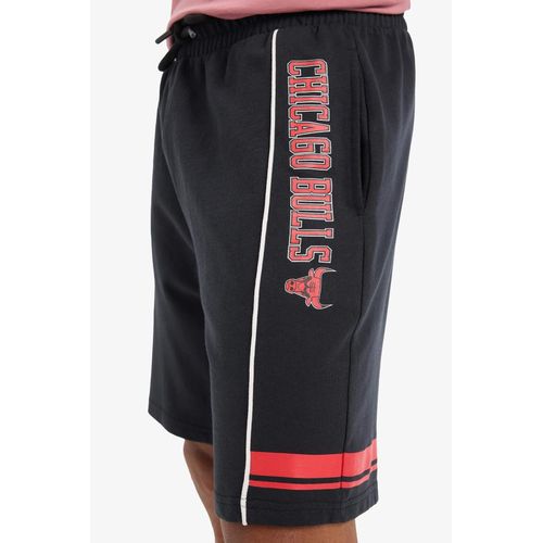 product_image_name-Defacto-شورت قصة عادية بساق قصير من شيكاغو بولز-5