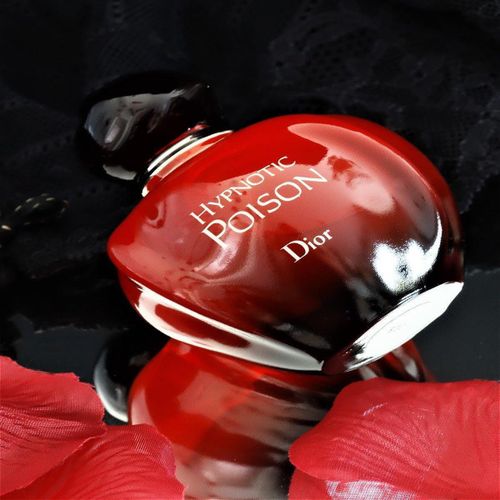 product_image_name-Diore-هيبنوتيك بويزون EDT ‏(L) كريستيان أناقة خالدة – عطر أنيق وقابل للتكيف لكل مناسبة-4