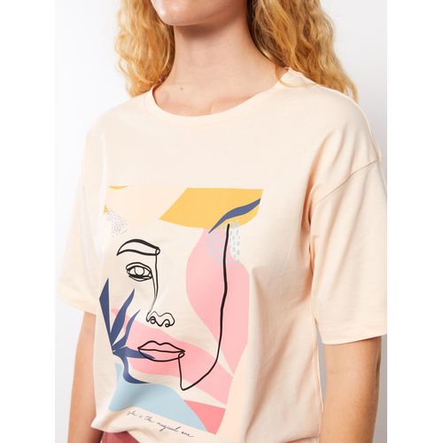 product_image_name-LC Waikiki-تيشيرت قطن للنساء بأكمام قصيرة وطبعة وياقة مستديرة-3