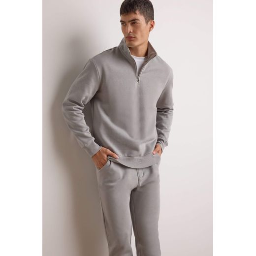 Defacto Regular Fit Half Zip High Neck Basic Sweatshirt - image 3