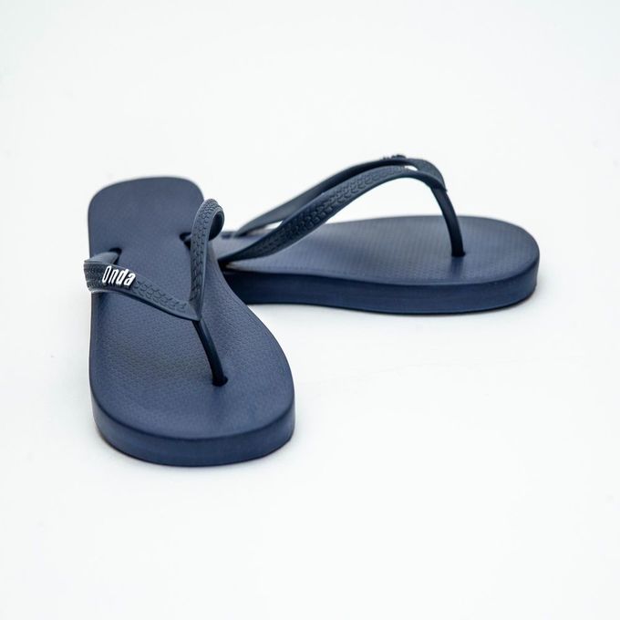 navy blue flip flops womens