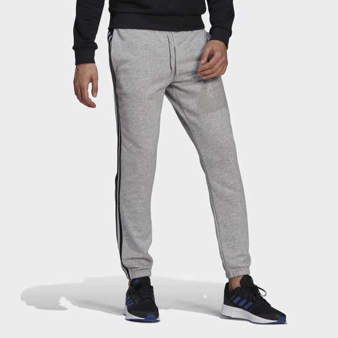 Adidas Herren Hose Essentials Tapered Elastic Cuff 3 Stripes Pant GK9001  Desportivo