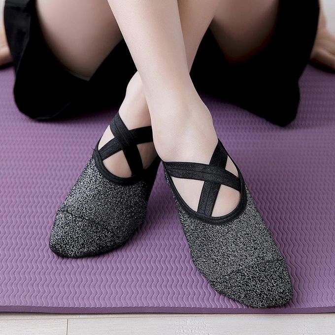 Non-Slip Yoga Socks Flat Sole Anti-Slip Ballet Dance Shoes Women