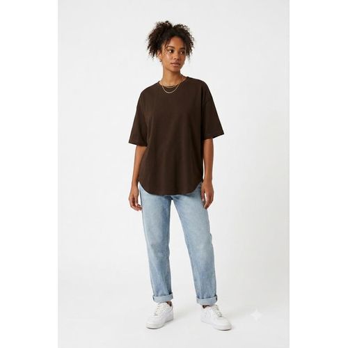 Curved-Hem T-Shirt