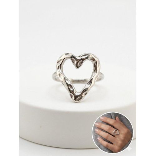 Elegant Silver-Tone Wide Band Ring - Modern Geometric Cut-Out Statement Jewelry