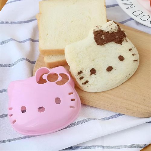 Sandwich Cutter Sealant - Turn regular bread into creative sandwiches without crusts with our cartoon-themed mold perfect for easy to make meals for kids