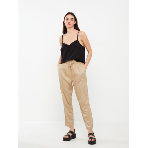 Women's Elastic Waist Carrot Cut Plain Pants