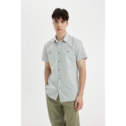 Man Regular Slim Fit Short Sleeve Shirt - Green