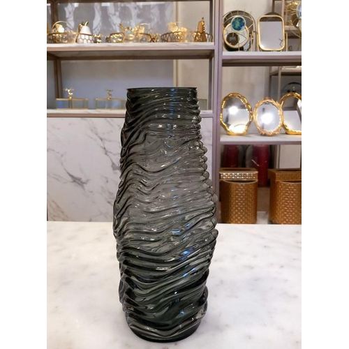 Elegant Wavy Design Porcelain Vase, 30cm Tall - Modern Home Decor Accent