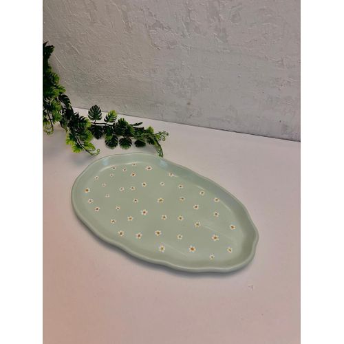 Pastel Green Concrete Decorative Tray with Daisy Pattern