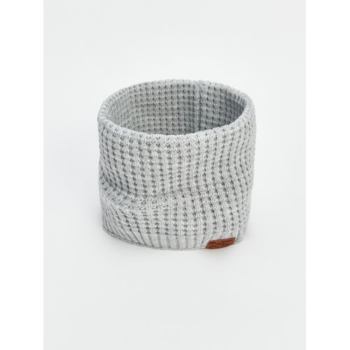 Boy's Neck Collar With Knitted Detail