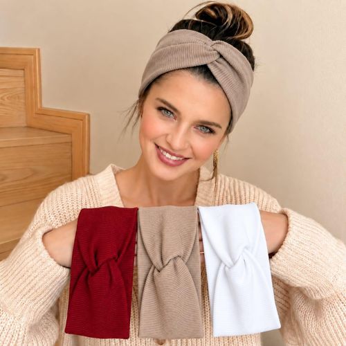 Ribbed cotton headband set with a front-knot design (3 pieces) for girls and women a wide, stretchy headband for a comfortable, casual everyday look also suitable for sports.
