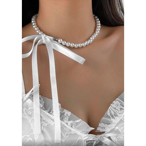 Elegant pearl choker with satin Bow