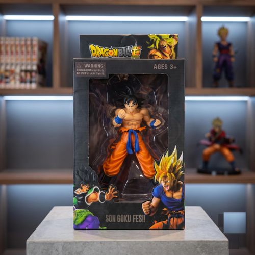 Dragon Ball Super Son Goku Battle Damage Figure – Height approx. 20 cm – Dynamic Saiyan Poses – Highly Detailed Sculpt – Black Hair & Orange Outfit – Premium Window Packaging – Safe Durable PVC Gift for Fans & Kids