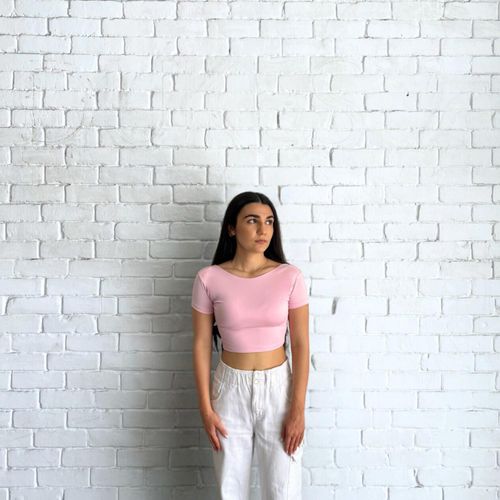 Cropped Backless Round Neck - Light Pink